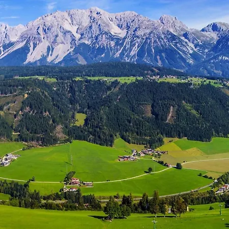 Building Alpenrock, Schladming